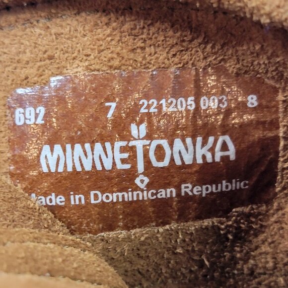 Minnetonka Fringe Moccasin Boots – Brown Suede | Size 7 | Very Good Condition - Picture 9 of 9